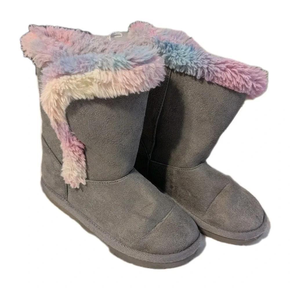 The Children's Place Girl's 13 Winter Fuzzy Boots‎ Faux Suede Rainbow Fur Gray